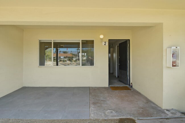 77912 Michigan Dr in Palm Desert, CA - Building Photo - Building Photo