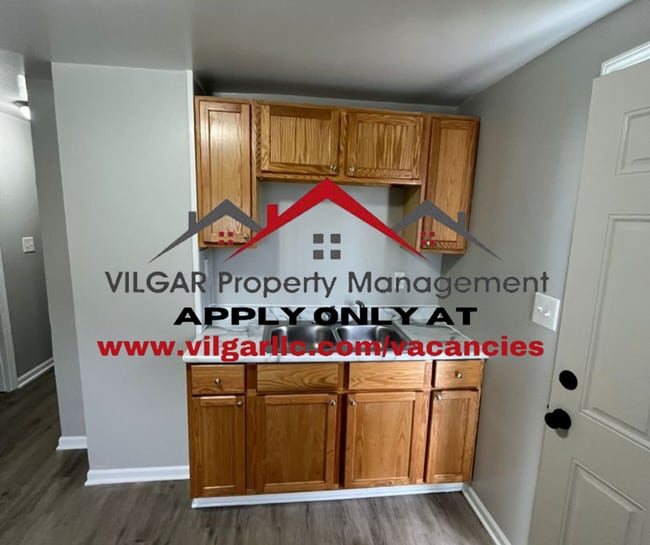 4855 White Oak Ave in East Chicago, IN - Building Photo - Building Photo