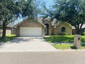 15 San Gerardo St in Mission, TX - Building Photo