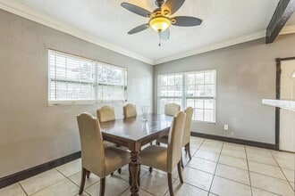 911 26th St Ct E, Unit # 7 in Palmetto, FL - Building Photo - Building Photo