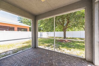 8190 Silver Birch Way in Lehigh Acres, FL - Building Photo - Building Photo