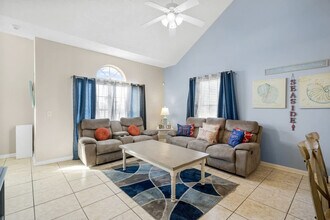 126 Seagrass Wy in Panama City Beach, FL - Building Photo - Building Photo