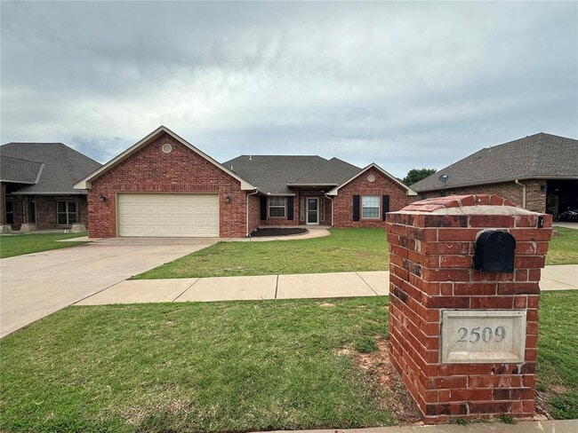 property at 2509 SE 9th St