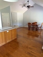 2010 S Elm St in Siloam Springs, AR - Building Photo - Building Photo