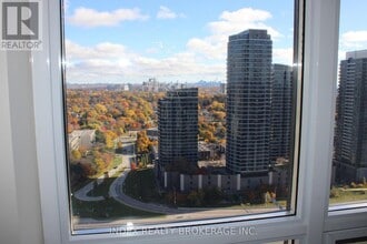 6 Eva Rd in Toronto, ON - Building Photo - Building Photo