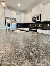 1404 Hartley Ln in Greenville, NC - Building Photo - Building Photo