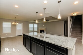 6233 Misty Breeze Dr in Fort Worth, TX - Building Photo - Building Photo