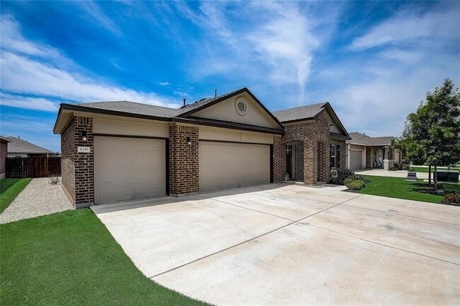 4316 Rockbrook Farms Ln in Georgetown, TX - Foto de edificio - Building Photo