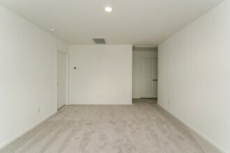 10827 Bird Of Paradise Ln in Houston, TX - Building Photo - Building Photo