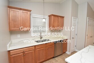 1513 Stonewood Dr in Fayetteville, NC - Building Photo - Building Photo