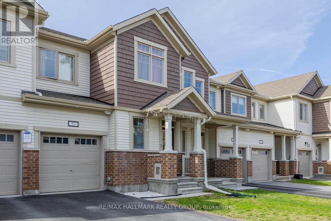 57 Caspian Row in Ottawa, ON - Building Photo