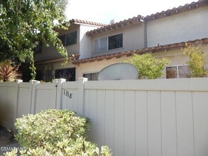 1318 Ramona Dr in Thousand Oaks, CA - Building Photo - Building Photo