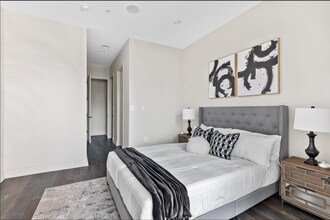 3221 Warder St NW in Washington, DC - Foto de edificio - Building Photo