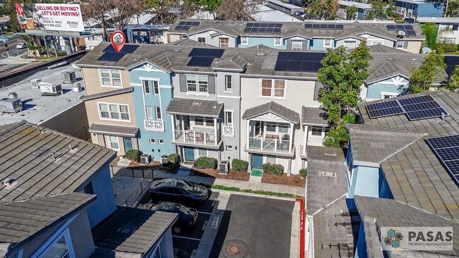 property at 5037 Palm Point Ct