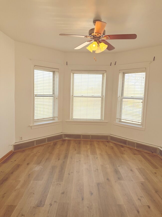 1539 W 71st St, Unit #2