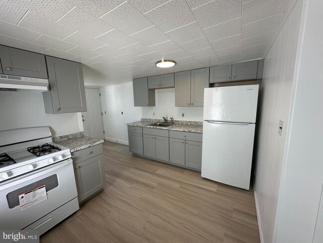 209 Main St in Hamilton Township, NJ - Building Photo - Building Photo