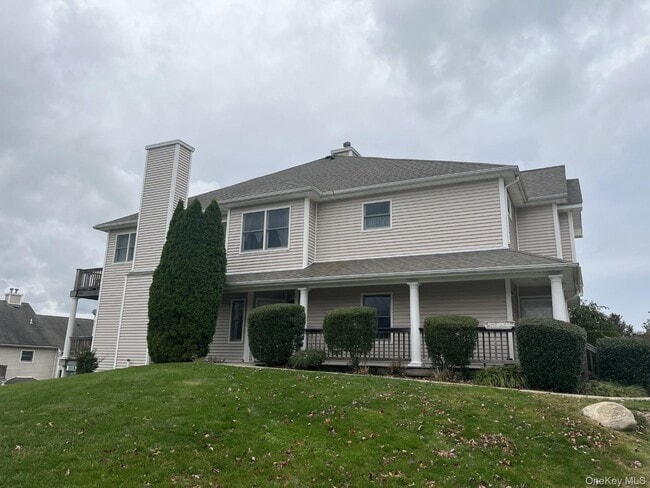 property at 706 Willow Pond Dr