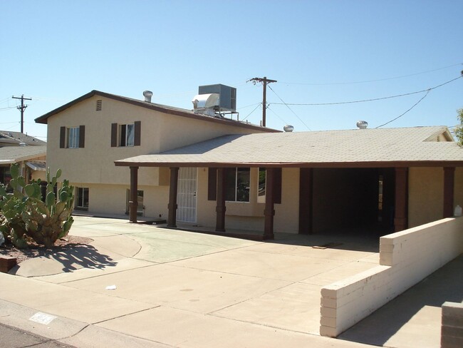 425 E Papago Dr in Tempe, AZ - Building Photo - Building Photo