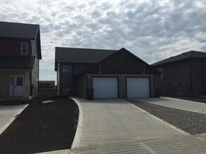 8315-8387 87 Ave in Fort St John, BC - Building Photo - Building Photo