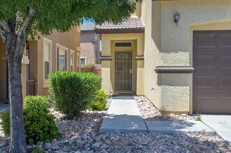 4448 Oberlander Ave in North Las Vegas, NV - Foto de edificio - Building Photo
