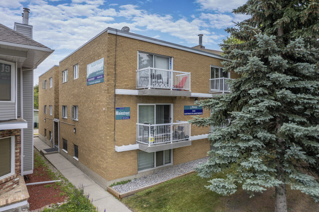 Dartmouth Apartments in Calgary, AB - Building Photo