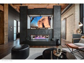 1101 W Lake St in Chicago, IL - Building Photo - Building Photo