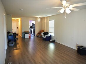 329 Twin Eagles Dr in Columbia, SC - Building Photo - Building Photo