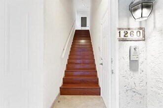 1260 N Riverside Dr in Pompano Beach, FL - Building Photo - Building Photo