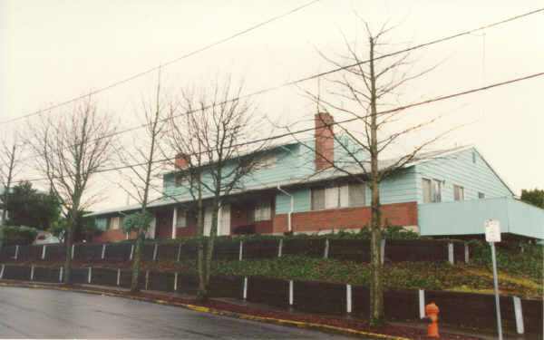 3454-3460 SE Cora Dr in Portland, OR - Foto de edificio - Building Photo