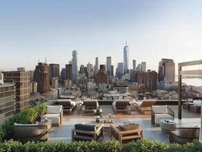 111 Varick St in New York, NY - Foto de edificio - Building Photo