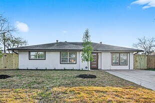 6621 Jason St in Houston, TX - Building Photo