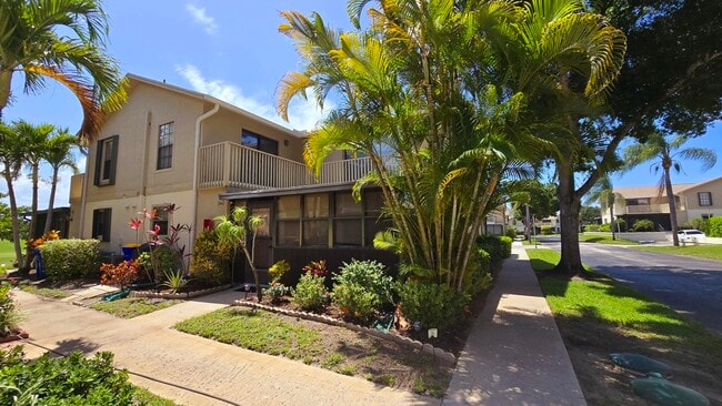 property at 7442 SE Jamestown Terrace