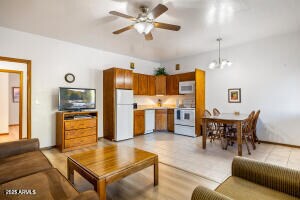 5829 Buck Springs Rd-Unit -252 in Pinetop, AZ - Building Photo - Building Photo