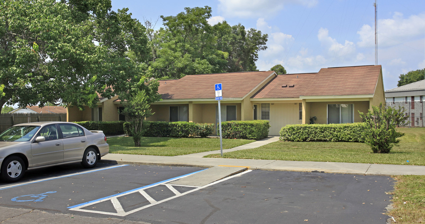 Hilltop Apartments in Madison, FL - Building Photo