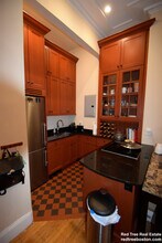 384 Marlborough St, Unit #3 in Boston, MA - Foto de edificio - Building Photo