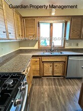 4090 Deerwood Trail in Eagan, MN - Building Photo - Building Photo