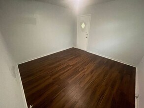 3738 Bailey Ave in Jackson, MS - Building Photo - Building Photo