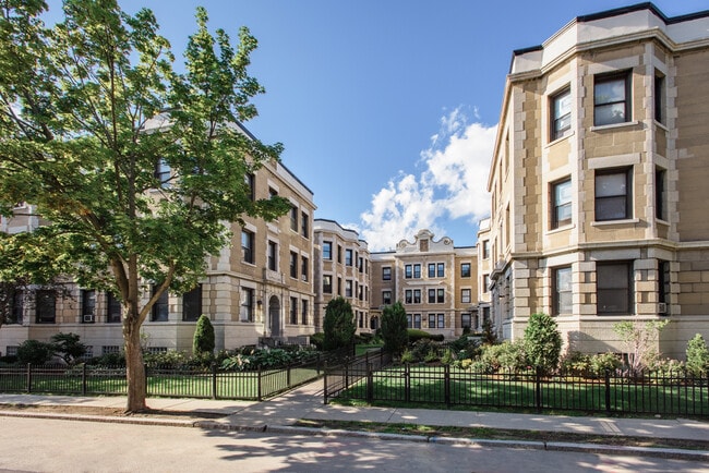 Gardner Court Apartments in Allston, MA - Building Photo - Building Photo