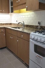 922 Beacon St, Unit 4 in Boston, MA - Building Photo - Building Photo