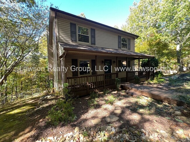 property at 118 Cascade Dr