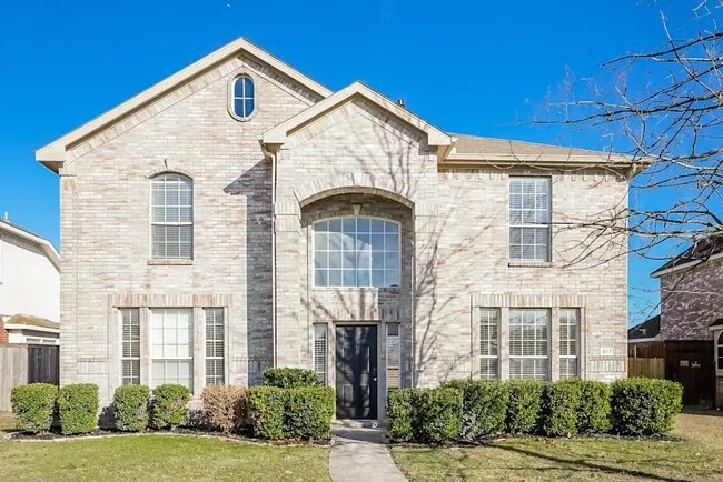 property at 837 Longleaf Dr