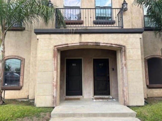 property at 8216 Casa Verde Rd