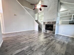 1422 Beckwith Dr in Arlington, TX - Building Photo - Building Photo