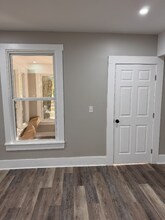 220 W Brown Ave in Bellefontaine, OH - Foto de edificio - Building Photo