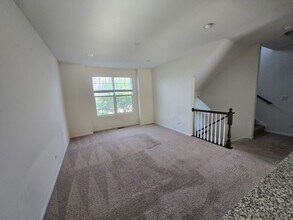 522 Fairway Dr in Naperville, IL - Foto de edificio - Building Photo