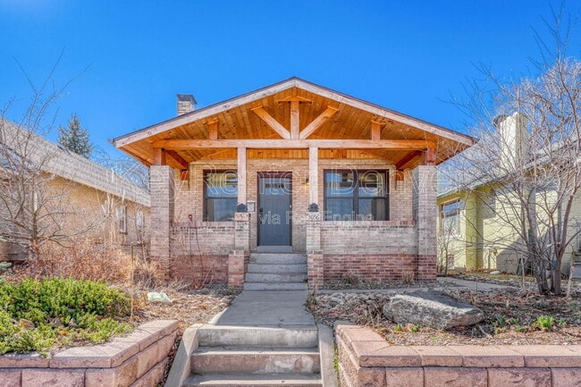 property at 3056 W Clyde Pl