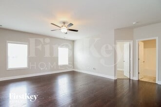 744 Breeders Cup Dr in Whitsett, NC - Building Photo - Building Photo