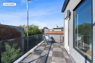 568 Lafayette Ave in Brooklyn, NY - Building Photo