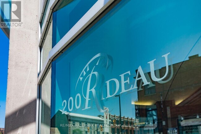 200-200 Rideau St in Ottawa, ON - Building Photo - Building Photo