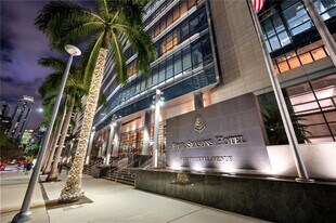 1435 Brickell Ave, Unit 3412 in Miami, FL - Building Photo